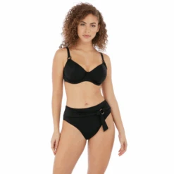 Coco Wave Bügel Bikini Oberteil 9 Coco Wave Bügel Bikini Oberteil -Lacy Verkäufe cocowavepaddedbikinitop3 as7000kblack