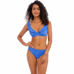 Jewel Cove Bügel Bikinitop 11 Jewel Cove Bügel Bikinitop -Lacy Verkäufe jewelcovebeugelbikinitop4 as7230aze