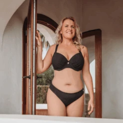 Lizzard Rio Bikini Hose 6 Lizzard Rio Bikini Hose -Lacy Verkäufe lizzardvoorgevormdebalconettebikinitop2 01908lib