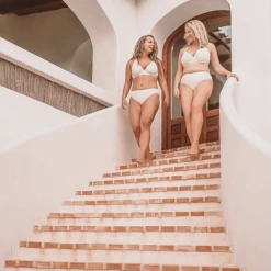 Smocky Plunge Bikini Oberteil -Lacy Verkäufe smockyplungebikinitop2 01910off