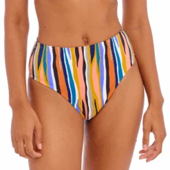 Torra Bay Hohe Bikini Hose -Lacy Verkäufe torrabayhoogbikinibroekje1 as203278mui